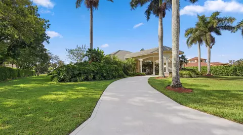 15630 Lindbergh Ln, Wellington, FL 33414