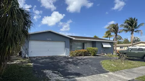 5401 W Park Rd, Hollywood, FL 33021