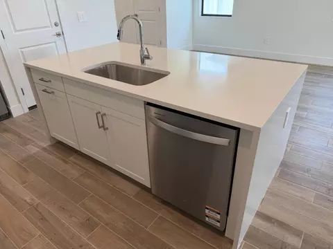 Kitchen - 6781 SE Park Trace Dr, Stuart, FL 34997 photo 1 of 2