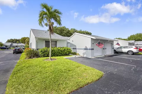2640 Gately Dr W #1601, West Palm Beach, FL 33415