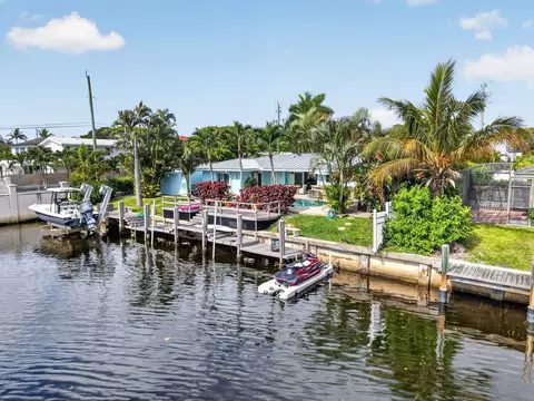 5800 NE 7th Ave, Boca Raton, FL 33487