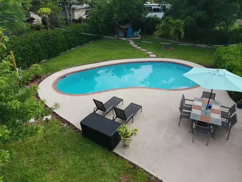 6321 Nowata Cir, Lake Worth, FL 33462