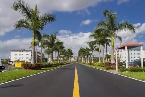 4037 Guildford C, Boca Raton, FL 33434