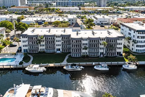 3031 NE 51st St #106W, Fort Lauderdale, FL 33308
