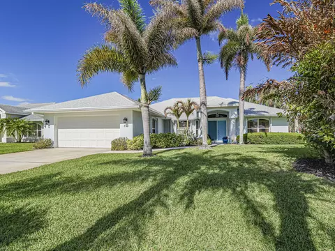 735 23rd Ave, Vero Beach, FL 32962