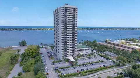 5600 N Flagler Dr #904, West Palm Beach, FL 33407