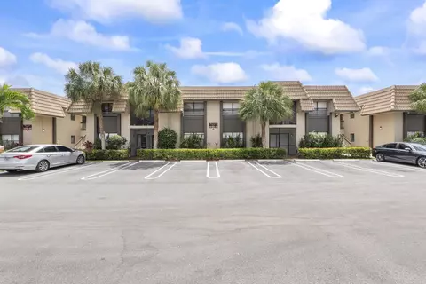 10710 Royal Palm Blvd #2-2, Coral Springs, FL 33065