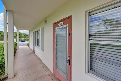 Exterior - 265 Preston G Way #265, Boca Raton, FL 33434 photo 2 of 7