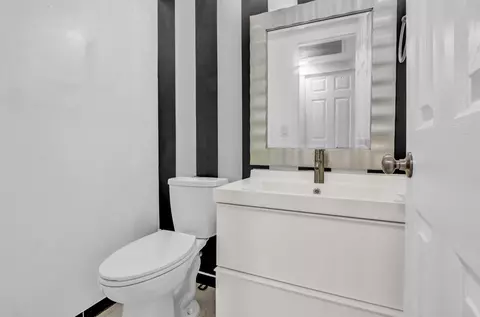 Bath - 265 Preston G Way #265, Boca Raton, FL 33434 photo 1 of 4