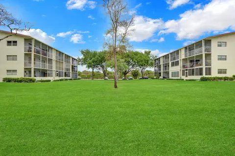 Exterior - 265 Preston G Way #265, Boca Raton, FL 33434 photo 3 of 7