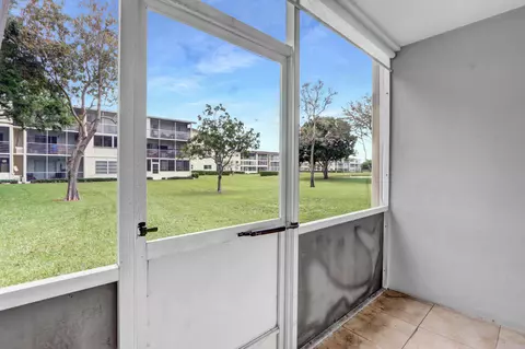 Exterior - 265 Preston G Way #265, Boca Raton, FL 33434 photo 1 of 7