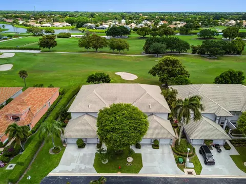 11618 Briarwood Cir #4, Boynton Beach, FL 33437