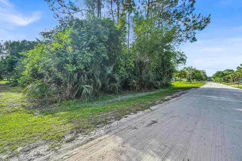 8856 93rd Ct, Vero Beach, FL 32967