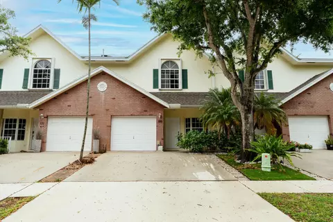 129 Spruce St, Boynton Beach, FL 33426