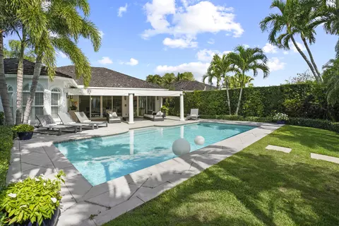 2479 Muir Cir, Wellington, FL 33414