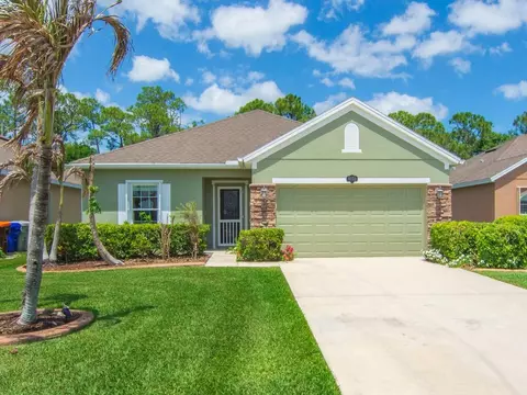 8131 Westfield Cir, Vero Beach, FL 32966