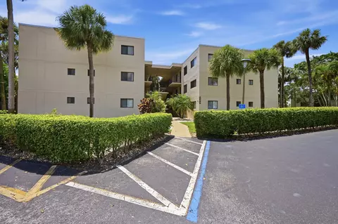 5370 Las Verdes Cir #219, Delray Beach, FL 33484