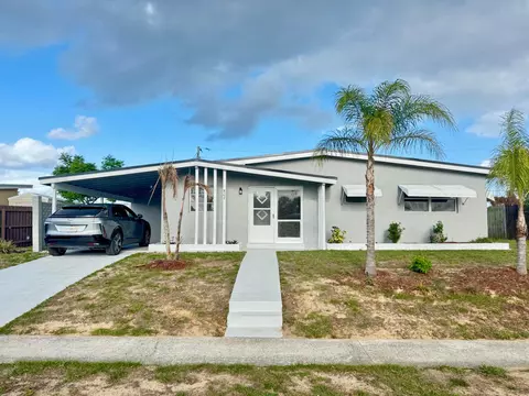 809 Gilbert St, Sebastian, FL 32958
