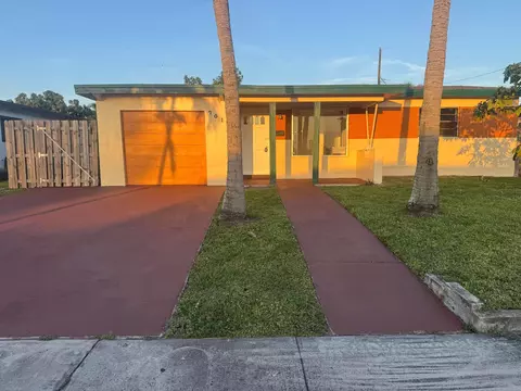 701 NW 74th Ave, Hollywood, FL 33024