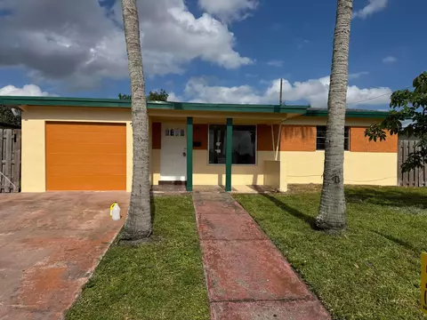 701 NW 74th Ave, Hollywood, FL 33024
