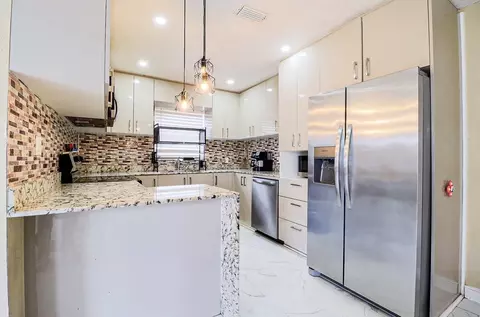 219 NE 6th Ave, Boynton Beach, FL 33435