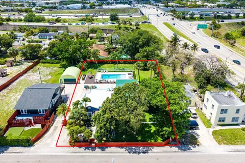 909 N A St, Lake Worth Beach, FL 33460