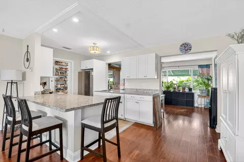 112 SW 9th St, Boynton Beach, FL 33426