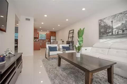 601 SE 5th Ct #108, Fort Lauderdale, FL 33301