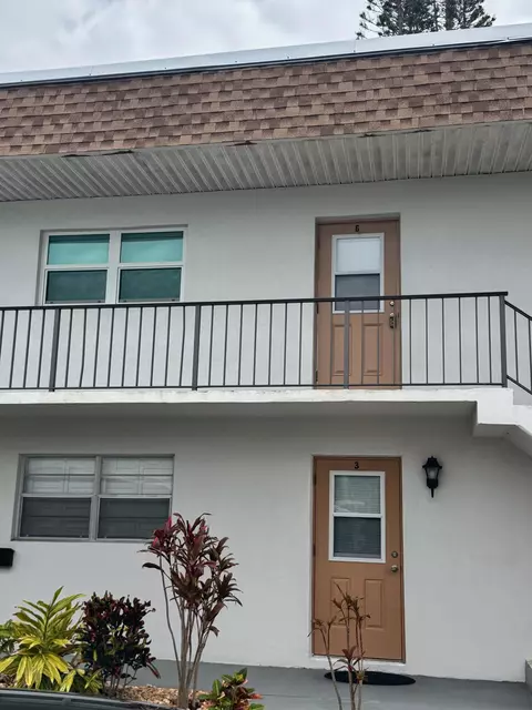 2950 SE Ocean Blvd #8-6, Stuart, FL 34996