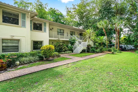 22 Westgate Ln #. E, Boynton Beach, FL 33436