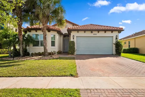 2925 Bellarosa Cir, Royal Palm Beach, FL 33411
