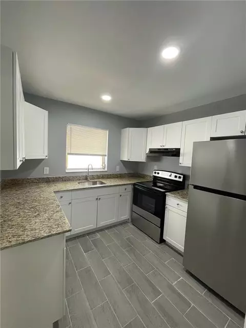 1350 E Sample Rd #201, Pompano Beach, FL 33064