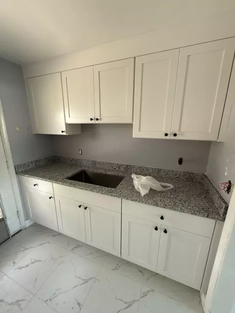 1450 E Sample Rd #104, Pompano Beach, FL 33064