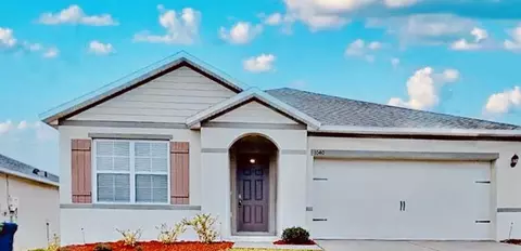 1040 Cambridge Dr, Winter Haven, FL 33881