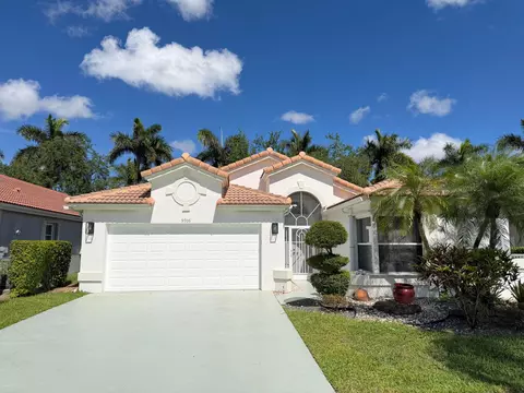 9706 Harbour Lake Cir, Boynton Beach, FL 33437
