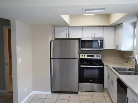 7928 Kimberly Blvd, North Lauderdale, FL 33068