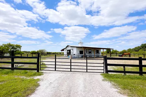 8121 NW 58th Ln, Okeechobee, FL 34972 photo 9