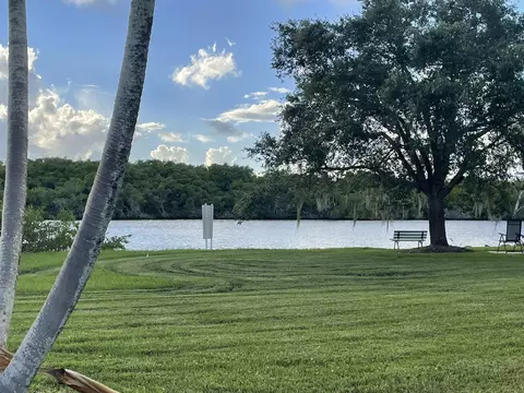 3500 S Kanner Hwy #101, Stuart, FL 34994