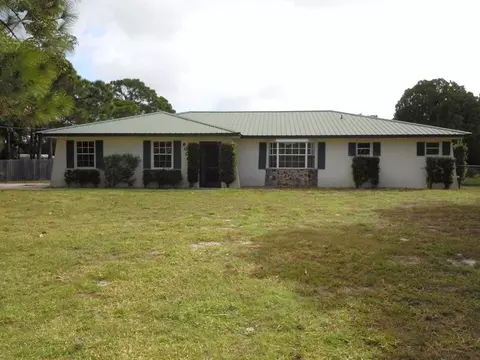 6008 Palmetto Dr, Fort Pierce, FL 34982
