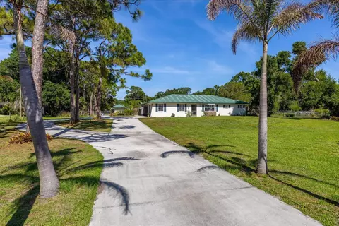 6008 Palmetto Dr, Fort Pierce, FL 34982