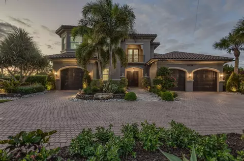 11135 Lynwood Palm Way, Palm Beach Gardens, FL 33412