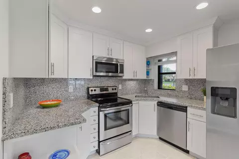 8641 W Boca Glades Blvd W #B, Boca Raton, FL 33434