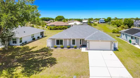 1658 Blue Lake Cir, Punta Gorda, FL 33983