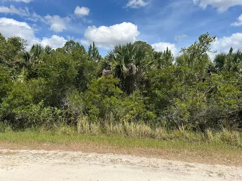 608 SW Lynn St, Palm Bay, FL 32908