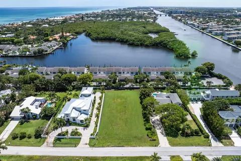 21 Hudson Ave, Ocean Ridge, FL 33435