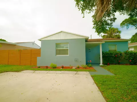 158 W 25th St, Riviera Beach, FL 33404
