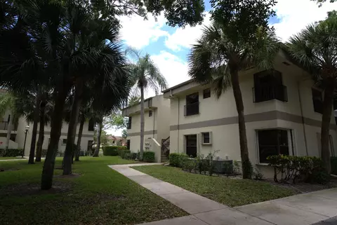 2956 Carambola Cir S #2031, Coconut Creek, FL 33066