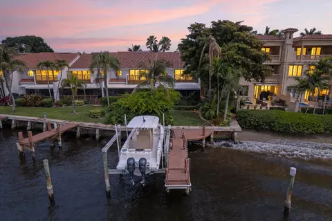 5552 N Ocean Blvd #1A, Ocean Ridge, FL 33435
