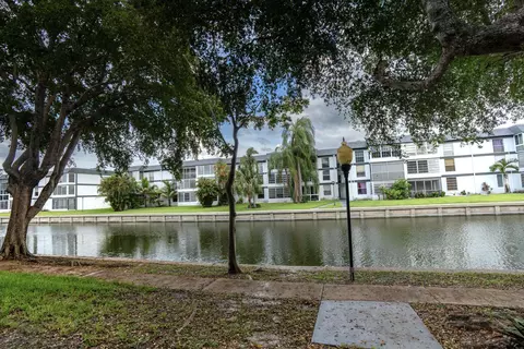 8360 Sands Point Blvd #G306, Tamarac, FL 33321