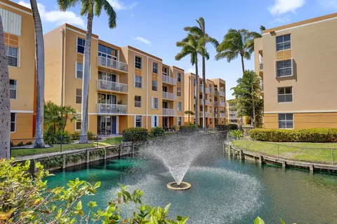 1450 SE 3rd Ave #305, Dania Beach, FL 33004